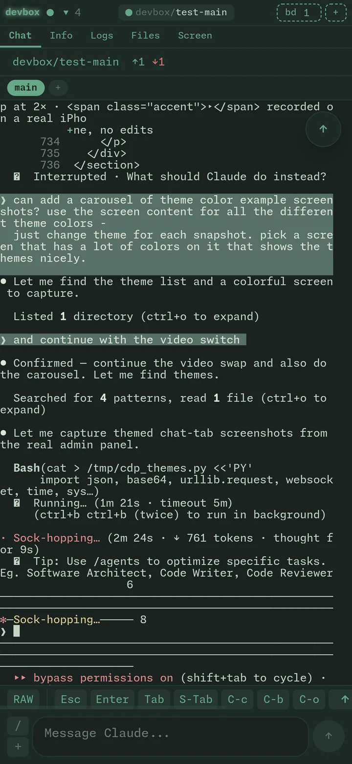 Chat tab with Pine theme